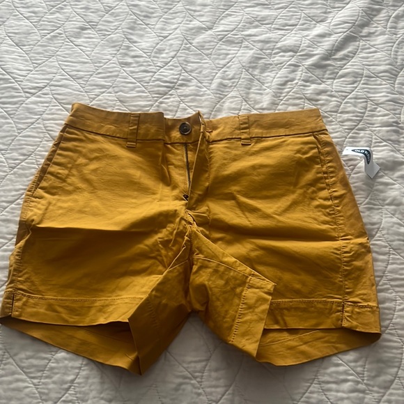 Old Navy Mustard Yellow 5” inseam shorts - Picture 1 of 2
